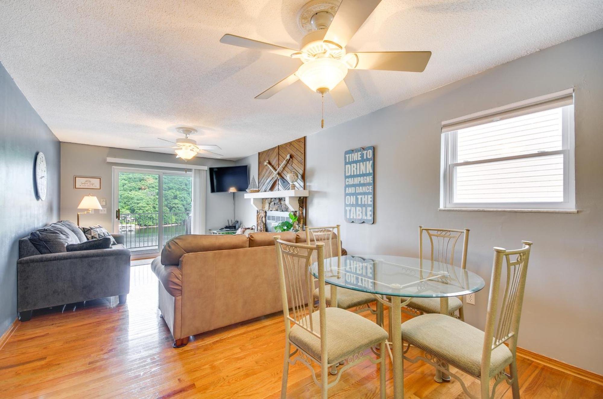Cozy Lake Ozark Condo Rental With Grill, Pool Access Exterior photo
